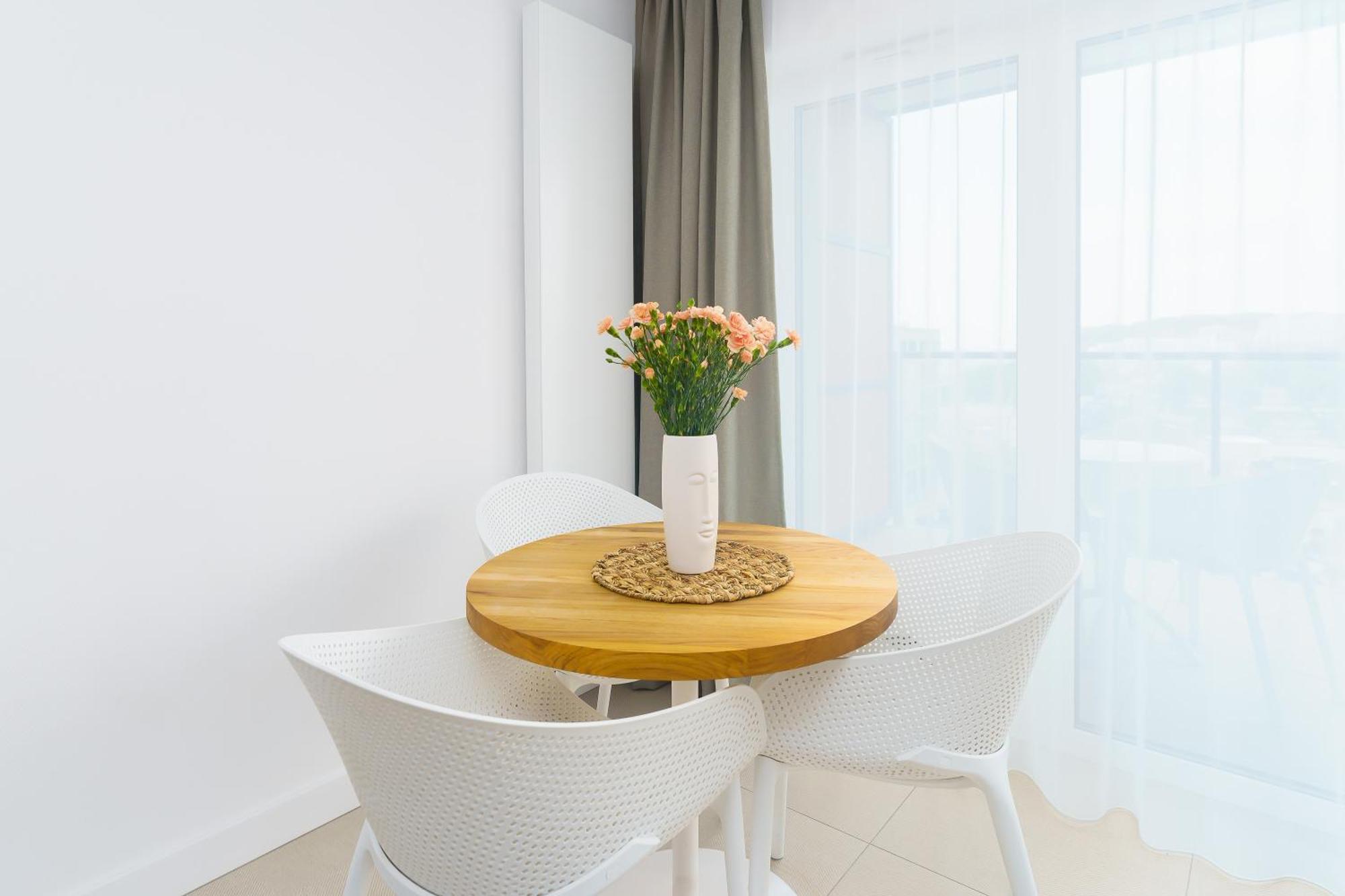 Aquamarina Prima Deluxe Studios With Sea View By Noclegi Renters Мендзыздрое Экстерьер фото