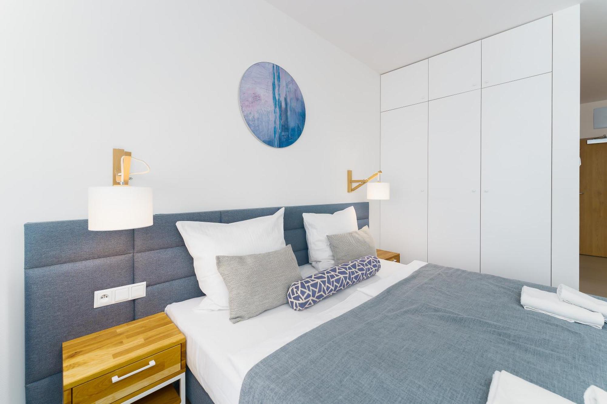 Aquamarina Prima Deluxe Studios With Sea View By Noclegi Renters Мендзыздрое Экстерьер фото