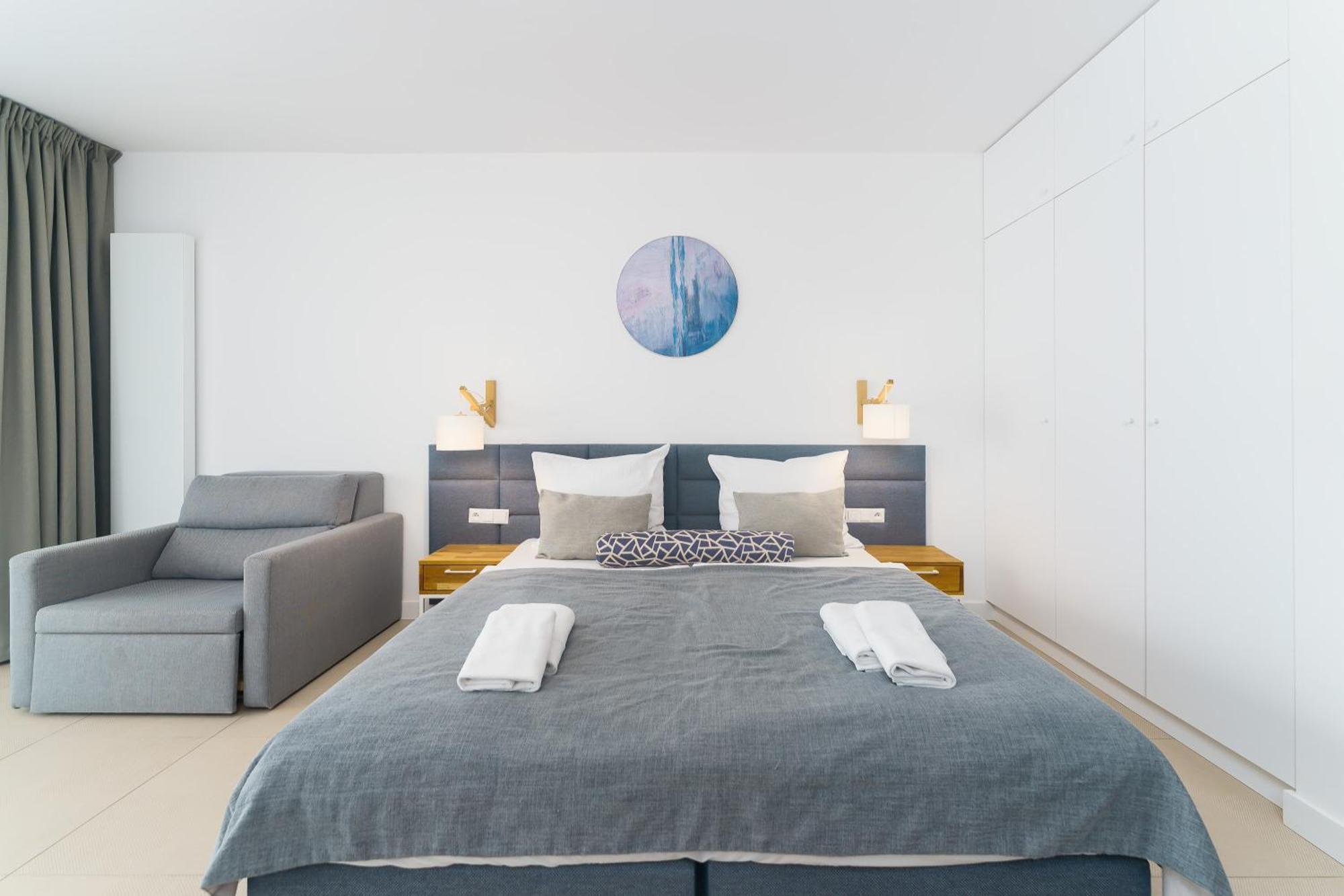Aquamarina Prima Deluxe Studios With Sea View By Noclegi Renters Мендзыздрое Экстерьер фото