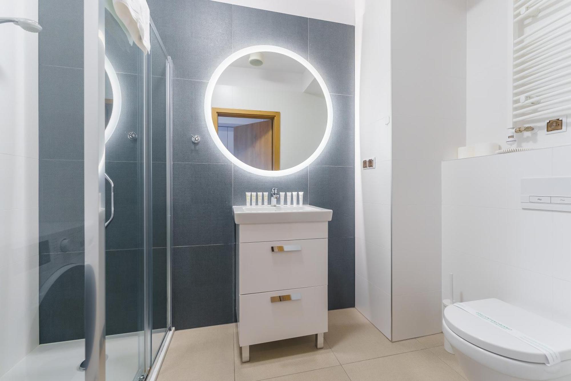 Aquamarina Prima Deluxe Studios With Sea View By Noclegi Renters Мендзыздрое Экстерьер фото